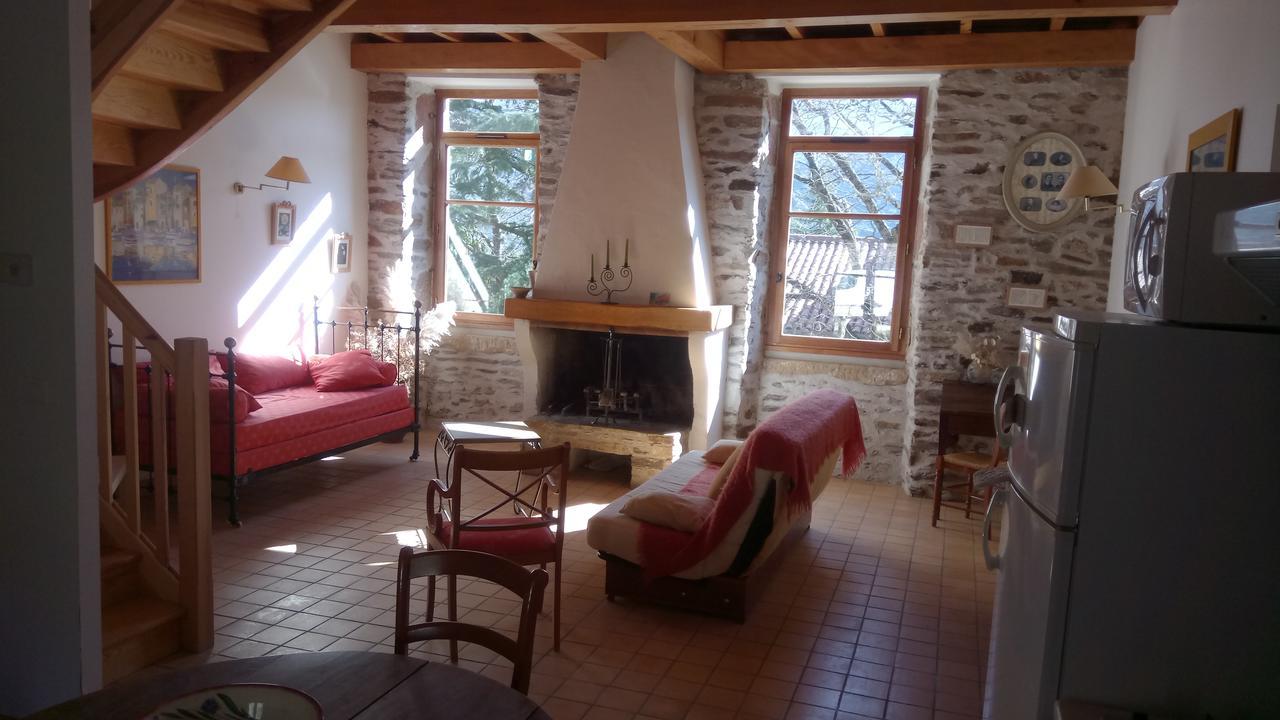 Chateau De Colombieres Sur Orb Екстериор снимка